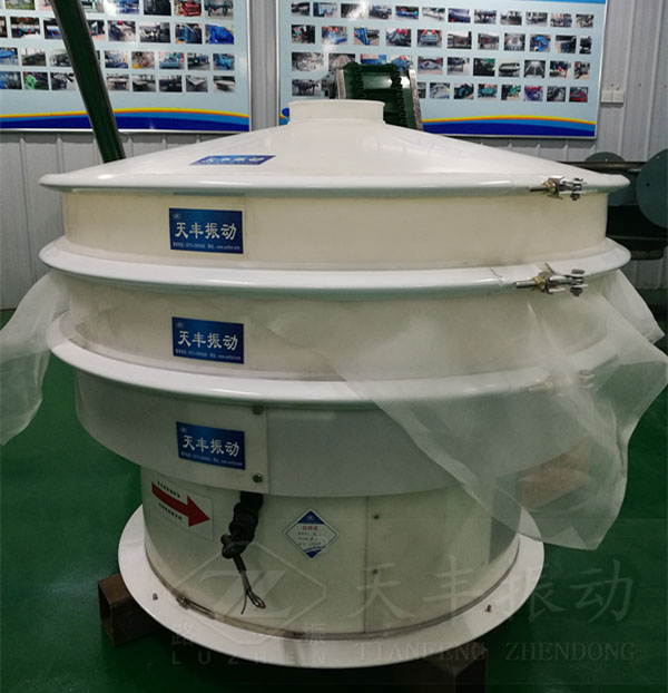 塑料振動篩特點、原理及結(jié)構(gòu)圖